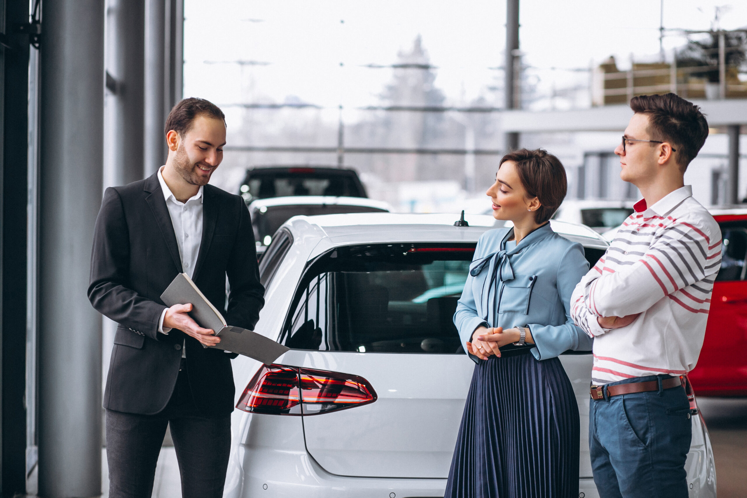 How Much Is a Monthly Car Rental in UAE