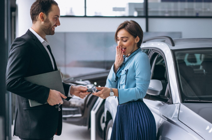 Monthly Car Rental with Free Delivery in Dubai